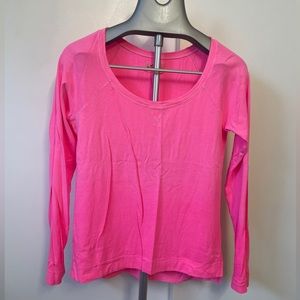 Hollister women pink shirt size L